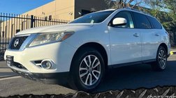 2016 Nissan Pathfinder SV