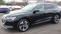 2021 Audi e-tron quattro Premium