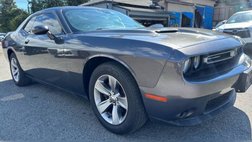 2015 Dodge Challenger SXT