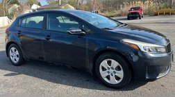 2017 Kia Forte5 LX