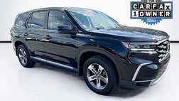 2023 Honda Pilot EX-L w/Rear Captain's Chairs