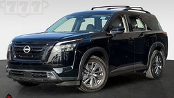 2023 Nissan Pathfinder SV