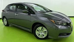 2025 Nissan LEAF S
