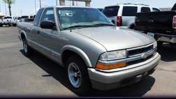 2000 Chevrolet S-10 LS