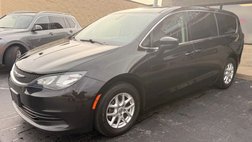 2020 Chrysler Voyager LX