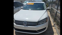 2013 Volkswagen Passat SE