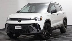 2025 Volkswagen Taos SE Black 4Motion