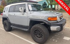 2014 Toyota FJ Cruiser Base