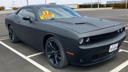 2017 Dodge Challenger SXT Plus