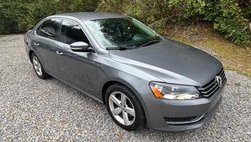 2013 Volkswagen Passat SE PZEV