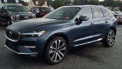 2023 Volvo XC60 B5 Ultimate Bright Theme