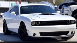 2015 Dodge Challenger R/T Shaker