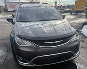 2017 Chrysler Pacifica Touring L FWD
