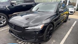 2022 Volvo S60 Recharge T8 R-Design Black Edition