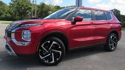 2023 Mitsubishi Outlander SE