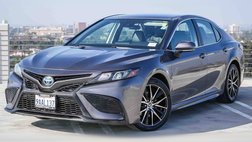 2022 Toyota Camry Hybrid SE