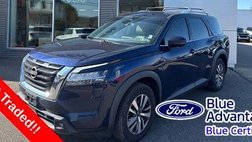 2022 Nissan Pathfinder SL