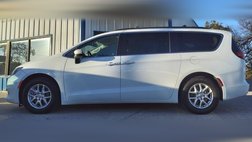 2020 Chrysler Voyager LXi