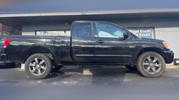 2012 Nissan Titan SV
