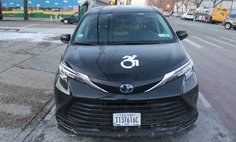 2023 Toyota Sienna LE 8-Passenger
