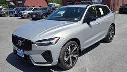2022 Volvo XC60 B6 R-Design