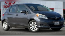 2013 Toyota Yaris LE