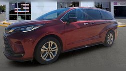 2022 Toyota Sienna XSE 7-Passenger