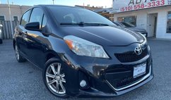 2012 Toyota Yaris SE