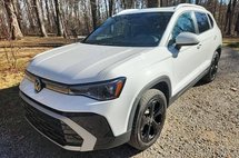 2025 Volkswagen Taos SEL 4Motion