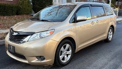 2012 Toyota Sienna LE 8-Passenger