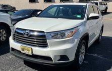 2016 Toyota Highlander LE