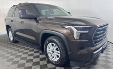 2023 Toyota Sequoia SR5