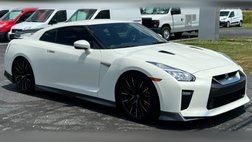 2018 Nissan GT-R Pure