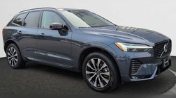 2024 Volvo XC60 B5 Core Dark Theme