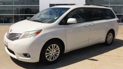 2016 Toyota Sienna XLE