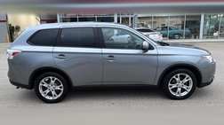 2015 Mitsubishi Outlander SE