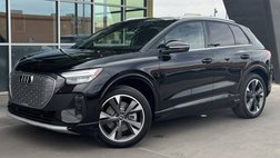 2022 Audi Q4 e-tron quattro Premium Plus 50