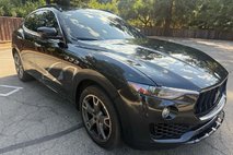 2017 Maserati Levante Base