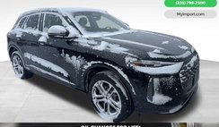 2025 Audi Q5 quattro Premium TFSI