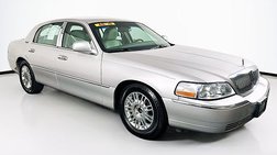 2011 Lincoln Town Car Signature Limited