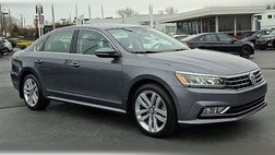 2017 Volkswagen Passat 1.8T SEL Premium