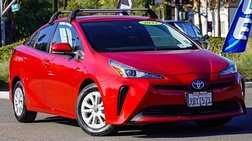 2022 Toyota Prius LE