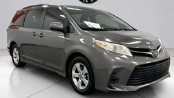 2020 Toyota Sienna LE