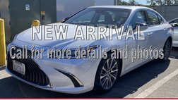 2020 Lexus ES 300h Base