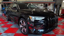 2023 Audi e-tron quattro Premium Plus