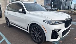 2022 BMW X7 M50i