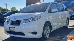 2017 Toyota Sienna LE