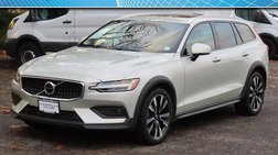 2021 Volvo V60 Cross Country T5