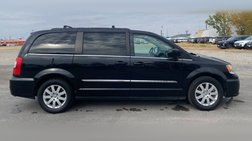 2015 Chrysler Town and Country Touring