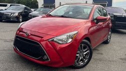 2020 Toyota Yaris Hatchback LE
